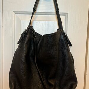 Large double handle purse from Venice in black pebble leather